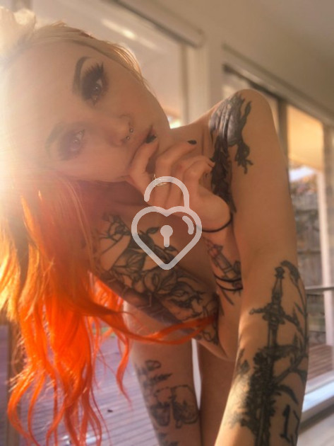 Susannah , Independent TOP escort lady from Reykjavik