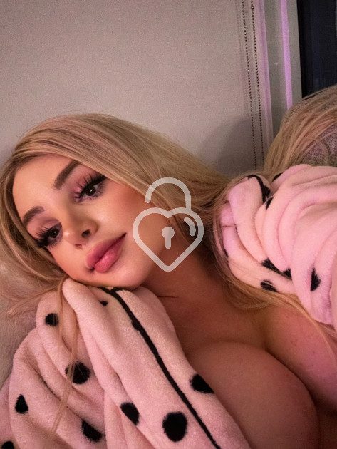 Maeva Show cam, Independent TOP escort lady from Parigi