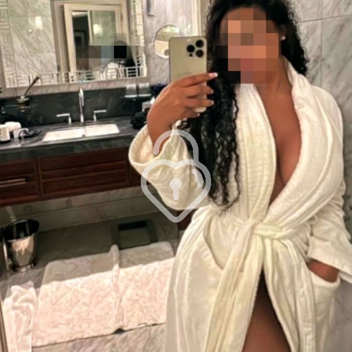 Tyché, Independent TOP escort lady from Abidjan